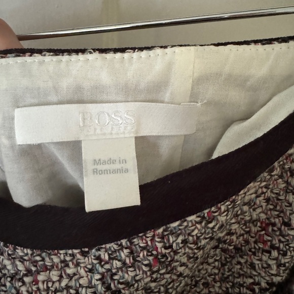 Hugo Boss Tweed Skirt with Pockets - Picture 3 of 4
